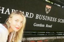 شارابوفا ستدخل جامعة هارفرد لدراسة الاقتصاد
