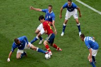 نهائي ثأري مبكر بين إسبانيا البطلة وإيطاليا الوصيفة