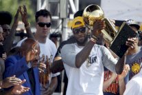 ليبرون جيمس خارج التشكيلة الأميركية في أولمبياد ريو