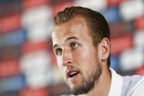 كاين: قرار الخروج من الاتحاد الأوروبي لم يشتت تركيز لاعبي المنتخب