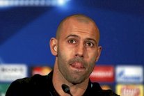 ماسكيرانو يحسم مستقبله مع برشلونة ويضع حداً للشائعات