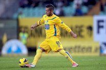 إنتر ميلان يقترب من حسم صفقتي بوتيتش و كابراري