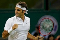 فيدرر يعود من بعيد ويبلغ نصف النهائي وموراي يرافقه