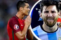 رونالدو: تألمت عندما رأيت دموع ميسي.. وأتمنى عدوله عن الاعتزال