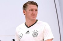 غياب شفاينشتايغر عن تدريبات ألمانيا قبل مواجهة فرنسا