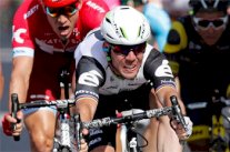 كافنديش يحقق فوزه الثالث والقميص الأصفر يبقى بحوزة فان افيرمات