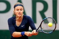 شمييدلوفا تفقد لقب دورة بوخارست وتأهل وهاليب وايراني