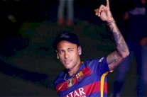 إسقاط تهمة التزوير والفساد عن نيمار في إسبانيا