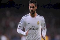 ايسكو يتشاجر مع مشجعي أتلتيكو مدريد عبر 