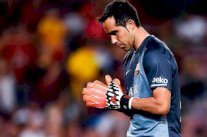 مستقبل برافو مع برشلونة يزداد غموضاً.. قد يرحل لفالنسيا!