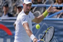 خروج أول مصنفين لدى الرجال والسيدات في دورة واشنطن