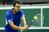 فرنسا وبريطانيا والأرجنتين إلى نصف نهائي كأس ديفيس