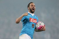 هذه هي خطة نابولي لإيقاف محاولة يوفنتوس لجلب هيغواين