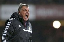 تعيين ألاردايس مدرباً لمنتخب إنكلترا خلال 24 ساعة