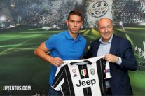 يوفنتوس يعزز صفوفه بالكرواتي الواعد بياتسا