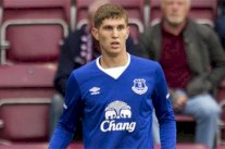 غوارديولا: مهتمون بالتعاقد مع ستونز