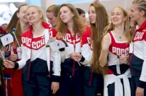 رياضيو ألعاب القوى الروس يردون على الإيقاف باستعراض قدراتهم