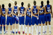 بداية جيدة لسيدات فرنسا وكندا