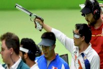 ذهبية مسدس 10 م هواء مضغوط للفيتنامي هوانغ