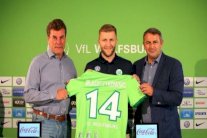 فولفسبورغ يضم البولندي ياكوب لتعويض رحيل شورله