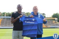 النيجيري أوبينا يحط الرحال في دارمشتات