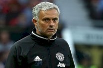 لاعب سلوفيني سابق يطالب بحبس مورينيو لتخليه عن شفاينشتايغر