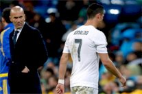 زيدان لن يستعجل عودة رونالدو الى الملاعب