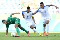 هندوراس تصعق الجزائر في كرة القدم