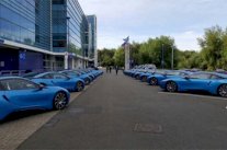 ليستر سيتي يكافئ لاعبيه بسيارات رياضية فخمة