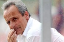 مدرب الجزائر يلوم الحظ والخبرة بعد خروج فريقه من الأولمبياد