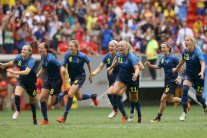 السويد تضع حداً للحلم البرازيلي وتبلغ النهائي للمرة الأولى