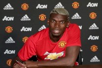 بوغبا يغيب عن المباراة الافتتاحية ليونايتد بداعي الايقاف