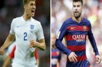 غوارديولا يصف مدافعه الشاب ستونز بـ