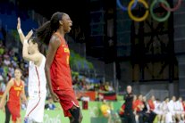 سيدات إسبانيا يعززن حظوظهن ببلوغ ربع النهائي