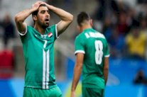 العراقيون يتحسرون على ضياع فجر كروي جديد