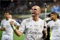 مينديز يجتمع مع إدارة ريال مدريد من أجل تمديد عقد بيبي