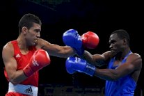 الملاكم ربيعي يضمن أول ميدالية للمغرب