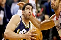 سلة: عائلة نجم تركي 