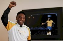 بيليه يستعد للحفل الختامي لدورة الألعاب الأولمبية بماراكانا