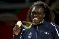 ذهبية الجودو وزن فوق 78 كلغ للفرنسية انديول