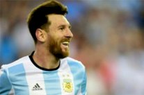 ميسي يتراجع عن قرار اعتزال اللعب دوليا