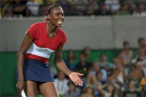 فينوس وليامس تحرز ميدالية خامسة تاريخية