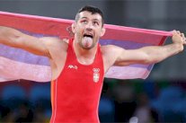 ذهبية المصارعة وزن 66 كلغ يونانية-رومانية للصربي ستيفانيك