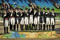 فروسية: ألمانيا تستعيد ذهبية الترويض للفرق