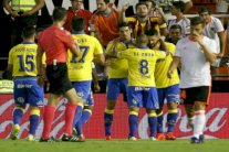 لاس بالماس يسقط فالنسيا في عقر داره وفوز أول لليغانيس