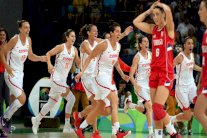 الولايات المتحدة إلى نهائي كرة السلة مجدداً وإسبانيا عقبتها الأخيرة