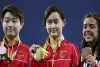 الغطاسة الصينية رين تسير على خطى 