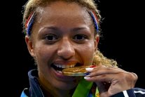 ملاكمة: ذهبية وزن تحت 60 كلغ للفرنسية موسيلي