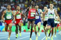 مخلوفي وايكيدير وسليمان في نهائي 1500 متر