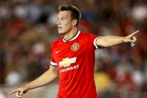 فيل جونز آخر ضحايا مورينيو في مانشستر يونايتد